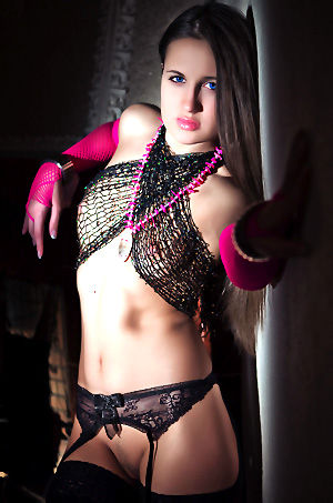Gloria Sexy Naked Girl